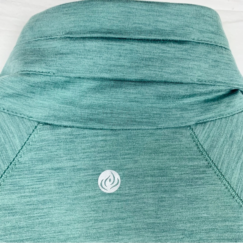 Apana Quarter Zip Long Sleeve Track Jacket Soft Green Thumbholes size M - Picture 9 of 10